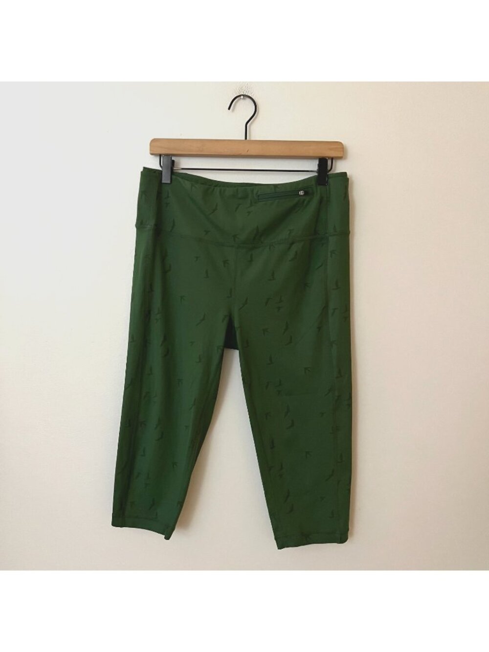 Oiselle Green Crop Leggings Activewear Bird Print Women's Size 12